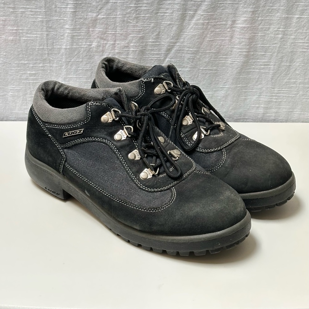 Lugz Black Rugged Boots with Durable Soles